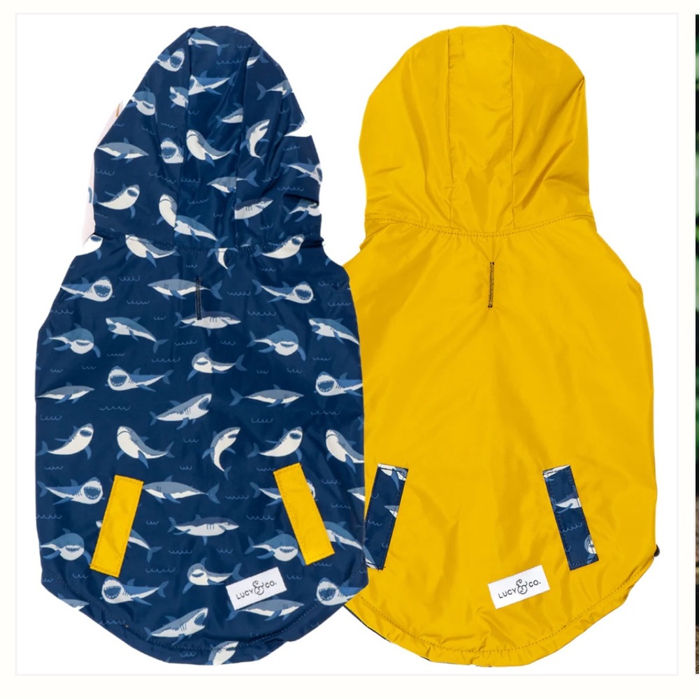 Never worn! Lucy & Co. Lucky Ducky Reversible Dog Raincoat XL